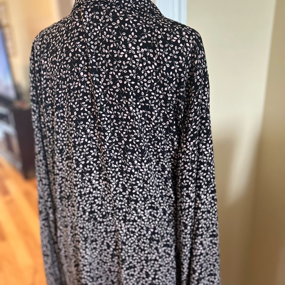 Draper James Floral Black and White Women's Dress - Picture 9 of 13